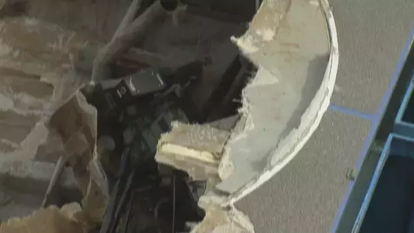 「2つに割れた釣り船 船首を3Dスキャンで撮影 三重・鳥羽市沖の船舶事故で2人死亡 貨物船は時速20キロ前後で衝突か」の画像