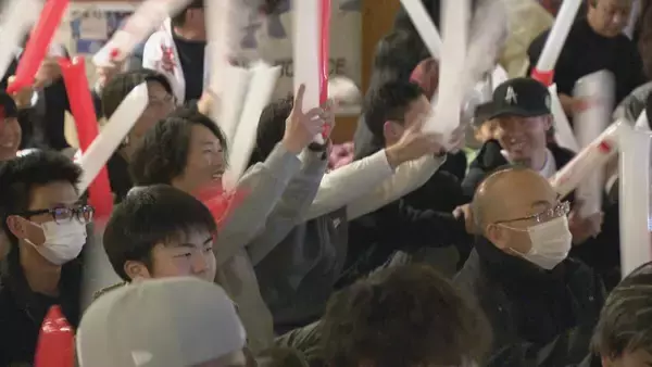 「｢僕らから見たら“金メダル”｣ 男子モーグル 堀島行真選手(28) 銅メダル獲得 地元の岐阜･池田町では同級生ら約90人がアツイ声援【ミラノ･コルティナオリンピック】」の画像