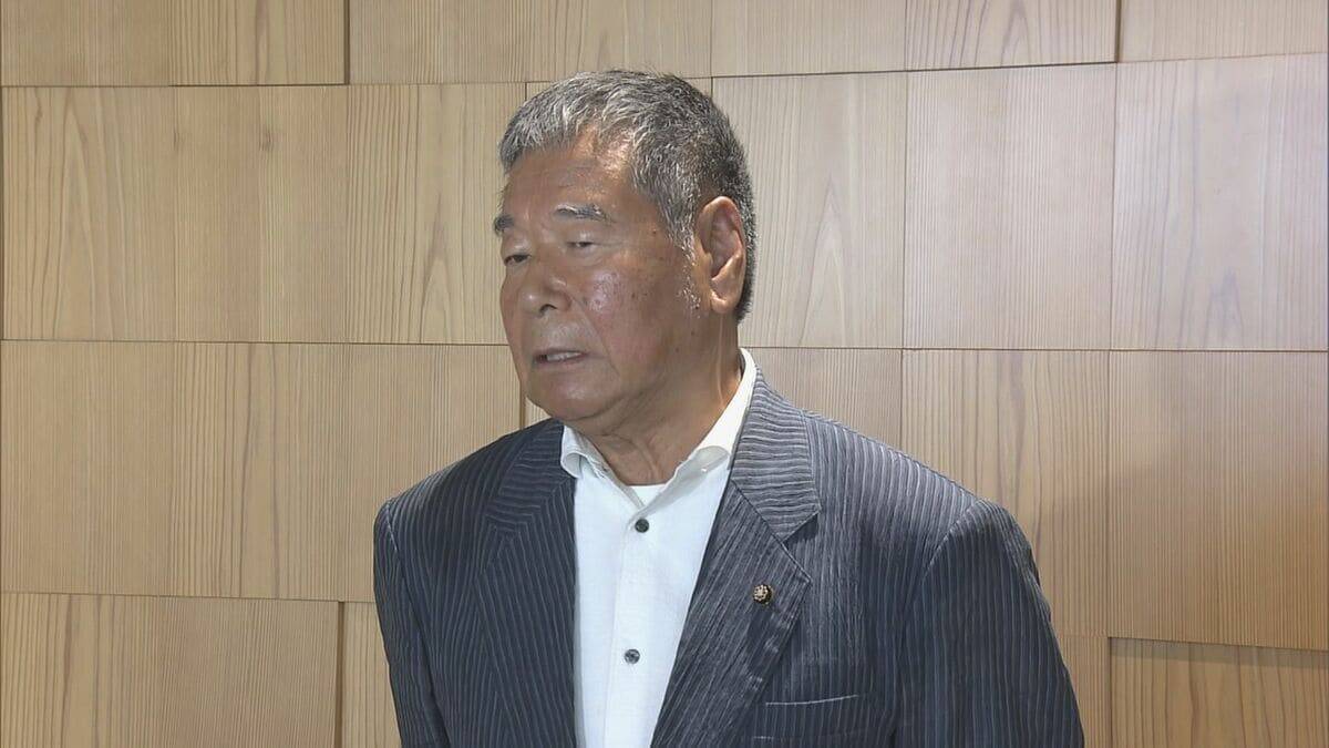 選挙直前 有権者に“菓子折り” ｢市民に迷惑がかかるならバッジをはずそうと｣ 岐阜･本巣市の鍔本規之議員が辞職願を提出