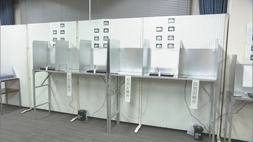 変わる“選挙のカタチ” 岐阜･美濃加茂市議選でタブレット端末による電子投票 開票時間が半減し 投票箱を「USBメモリ」で省力化 市では来年春の県議選も電子投票が行われる見通し