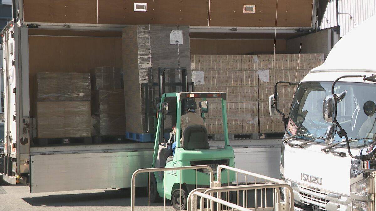 軽油値上がりで｢走れば走るほど経営逼迫｣ 中東情勢の影響は愛知の運送会社にも 複数の客の荷物を1台に積む“混載便”増やして節約