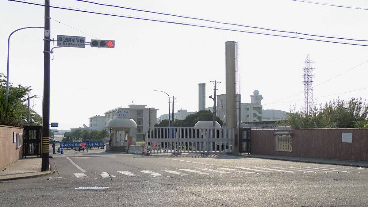 自衛隊輸送機が県営名古屋空港に緊急着陸 エンジン系統に不具合 搭乗者6人にケガなし 航空自衛隊小牧基地