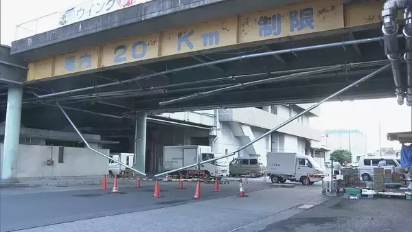 「猛スピードのトラック どうなった？ ｢天然アユ｣初競りで1キロ35万円の活気見せる一方で…岐阜市中央卸売市場で問題の“運転マナー”」の画像