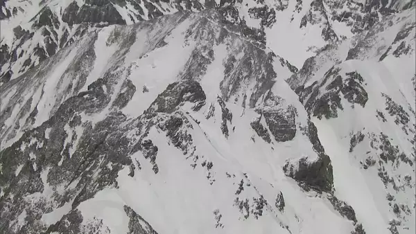 「北アルプスの奥穂高岳で中国籍とみられる2人遭難 1人救助 もう1人は意識なく救助困難 標高3163ｍの｢ジャンダルム｣ 岐阜･高山市」の画像