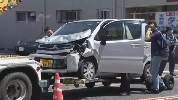 「軽乗用車が逆走か 2台の車に次々衝突…2人搬送 直前に自衛隊駐屯地シャトルバスにぶつかる事故も 名古屋・守山区」の画像