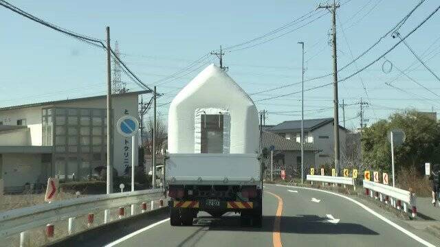 数時間で建つ“簡易住宅” インスタントハウスがさらに進化 ｢ホームベーカリーみたいに箱の中で膨らませる｣ 軽い･安い･部品が少ない