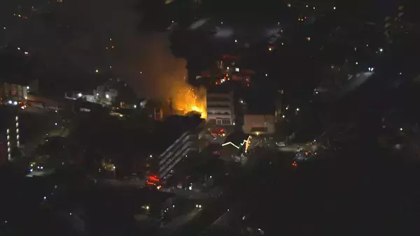 「住宅火災 2人病院に搬送 激しい炎あがり消火活動急ぐ 愛知・尾張旭市 名鉄瀬戸線は平常運転【速報】」の画像