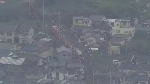 【速報】1～2歳くらいの男児 列車にはねられたか 意識不明 名鉄名古屋本線の踏切 岐阜･岐南町