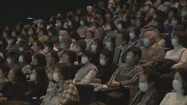 「老後よりも”イマ活”を 平野レミさんトークショーでシニア世代の女性に提案 ハルメクフェスタin名古屋」の画像