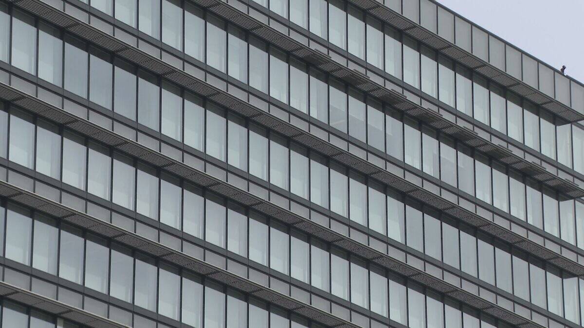 トヨタ自動車がいすゞ自動車と燃料電池自動車「FC小型トラック」を共同開発へ 2027年度の生産開始目指す エネルギー補給の時間短いFCEVの利点生かす