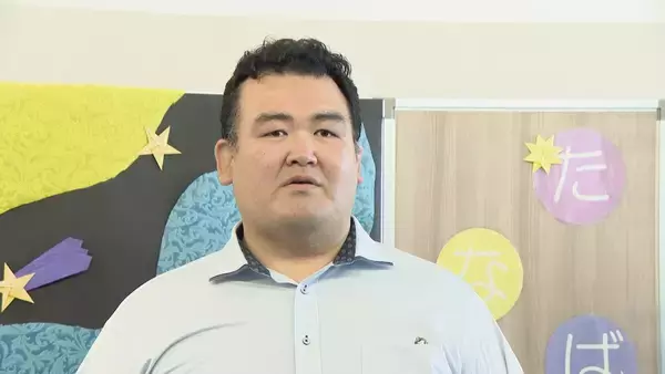 「元琴奨菊･秀ノ山親方らが病院を訪問 握手やサインなどで入院患者を笑顔に ｢うれしかった｣｢来てくれるなんて奇跡｣ 愛知･一宮市」の画像