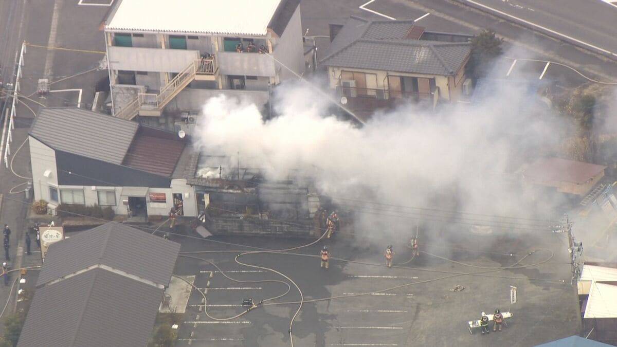 愛知・春日井市で住宅火災　70代の女性が病院に搬送される