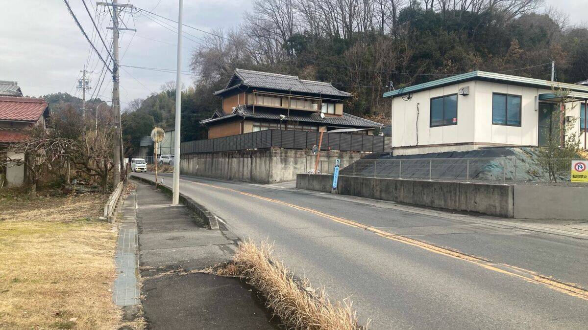 クレーン付きトラックのアームが対向車に…60代くらいの男性死亡 “アーム”がはみ出ていたか 愛知･春日井市