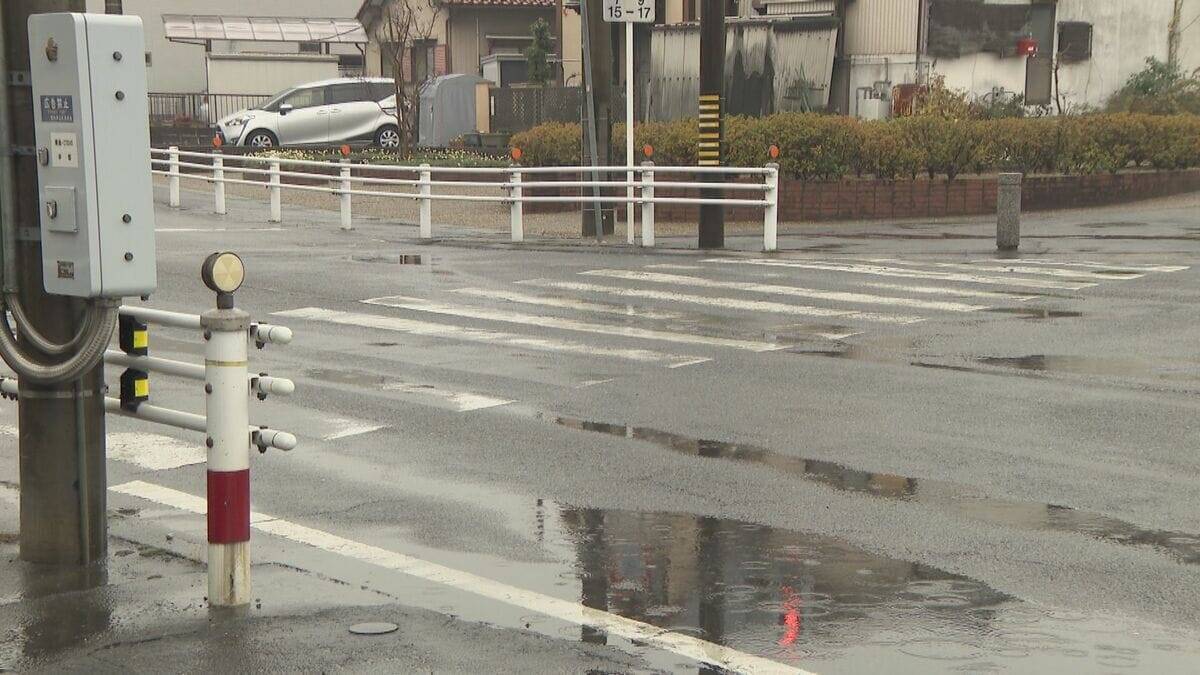 「酒を飲んでいたので怖くて逃げた」 ひき逃げの疑いで21歳の女を逮捕 交差点で自転車の男性はねられ軽傷 愛知・大府市　　