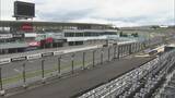 「鈴鹿サーキットで訓練走行中の白バイが転倒…　運転していた女性隊員（20代）が頭を打つなどして重傷　白バイ歴は約4か月　今月末のイベントに参加予定」の画像1
