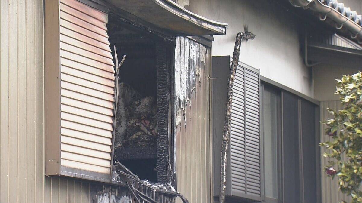焼け跡から1人の遺体見つかる  一人暮らしの94歳女性か 三重･鈴鹿市で住宅火災