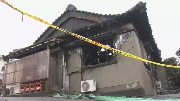 「焼け跡から1人の遺体見つかる  一人暮らしの94歳女性か 三重･鈴鹿市で住宅火災」の画像