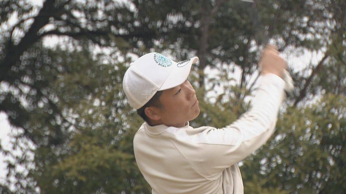 ｢中日クラウンズ｣出場権をかけたゴルフ大会始まる 全国からプロアマ119人が出場し雨の中熱戦  岐阜･可児市