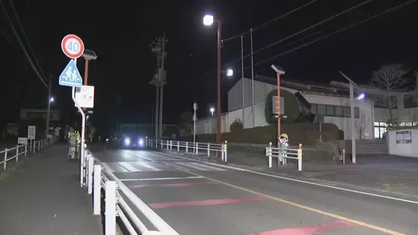 信号のない横断歩道を渡っていた女性（85）が車にはねられ死亡…　現場は片側一車線の見通しの良い道路　愛知・豊田市