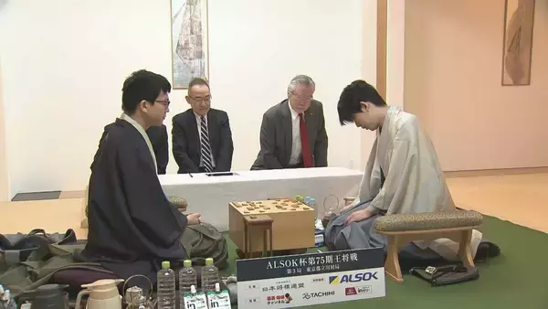 「将棋の藤井聡太六冠（23）｢2025年の賞金と対局料｣が統計開始以来初の“2億円超” 4年連続1位  王将戦第3局2日目始まる」の画像