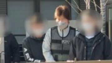 ヘッドホンを装着し脳波を測定… 被害額16億円以上の“巨額詐欺事件”摘発の瞬間 男2人を逮捕 ｢健康器具の海外レンタル事業で利益出る｣