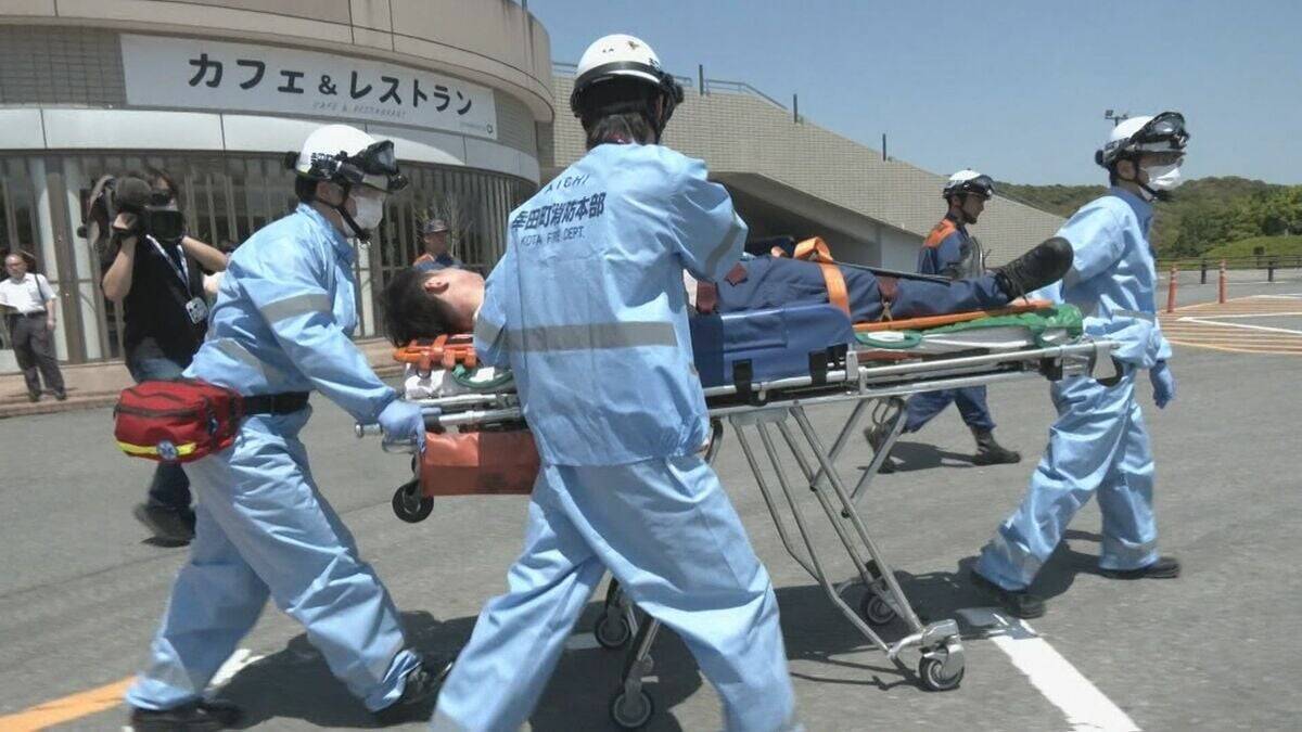 アジア大会前に会場で訓練 複数の観客が刺され “将棋倒し”も発生した想定…消防や警察 医師などが手順確認 愛知･岡崎市