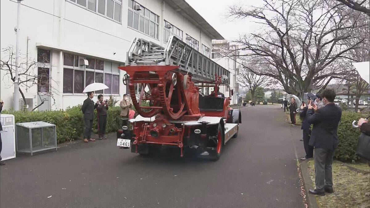 国内唯一の｢メルセデス・ベンツ機械式はしご車｣が半世紀ぶりに復活！現状で、動いているところを見られるのは来年1月の名古屋市消防出初式の一回きり