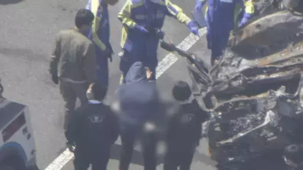 「【速報】新名神の6人死亡事故 トラック運転手の54歳女を過失運転致死罪で起訴 スマホ画面に脇見･時速82キロで走行 三重･亀山市」の画像