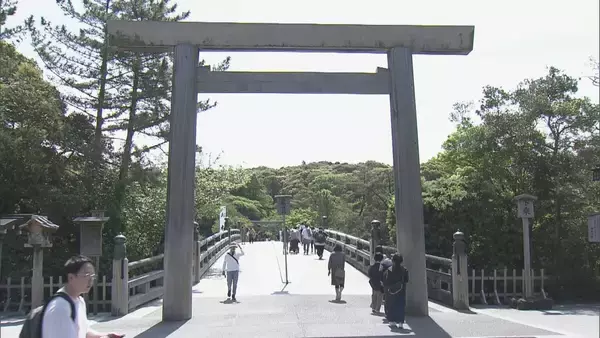 「伊勢神宮で｢春の神楽祭｣ 内宮神苑の特設舞台では舞人たちが天下太平を願う舞楽披露 5月2日まで 三重」の画像