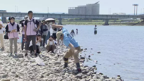 長良川で「水切り大会」全国各地から猛者が集結 最高記録は一体…？