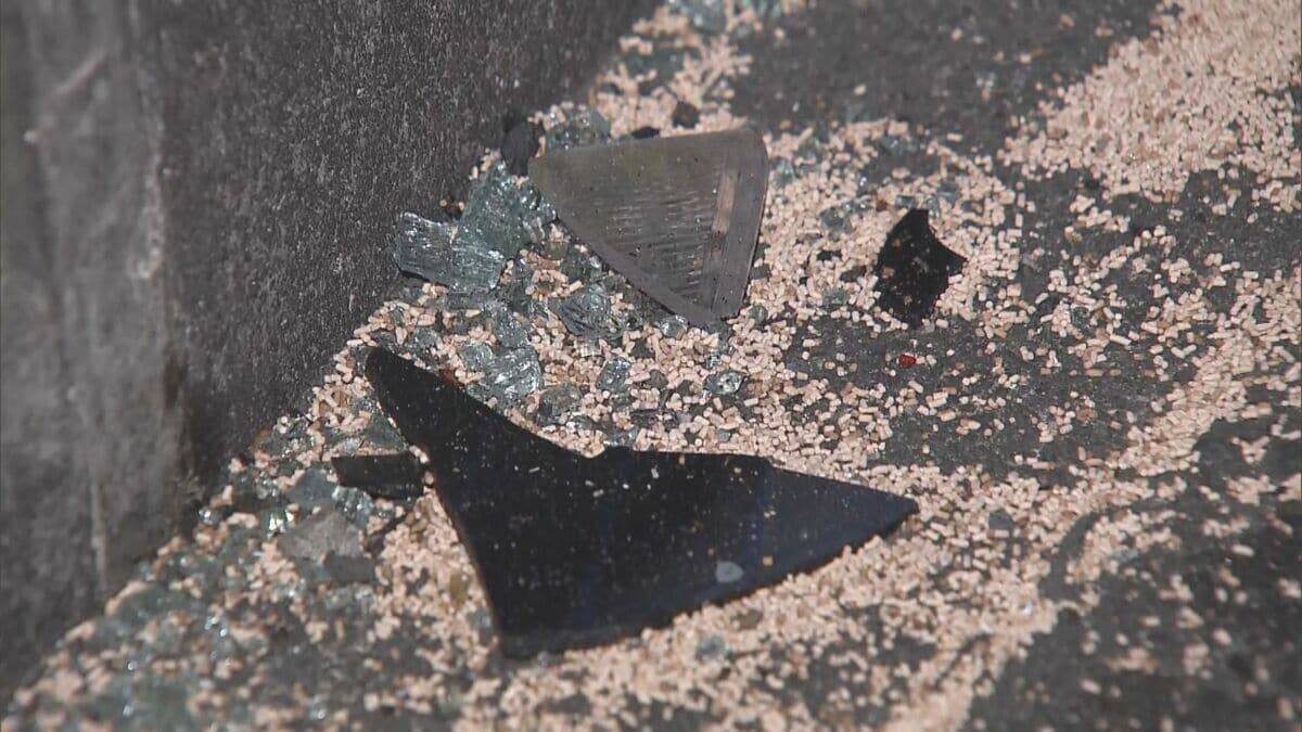 軽ワゴン車と乗用車が出合い頭に衝突　高校生投げ出され死亡　三重・菰野町