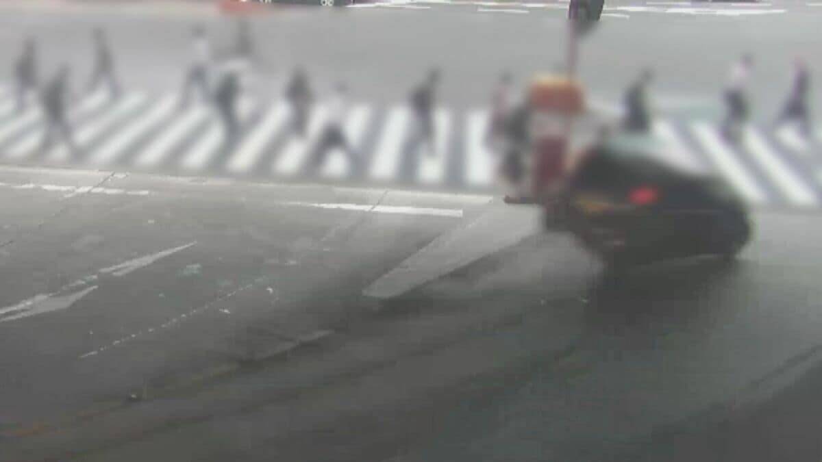 名古屋駅近くで3人死傷の“暴走事故” 71歳男 初公判で起訴内容認める 検察側｢車に異常なく、ブレーキ痕なかった｣ 弁護側｢認知症の疑いがある｣