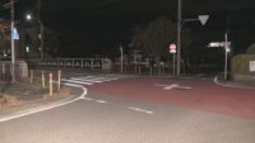 14歳の中学生が運転する原付バイクが交差点で軽乗用車と衝突　中学生が意識不明の重体