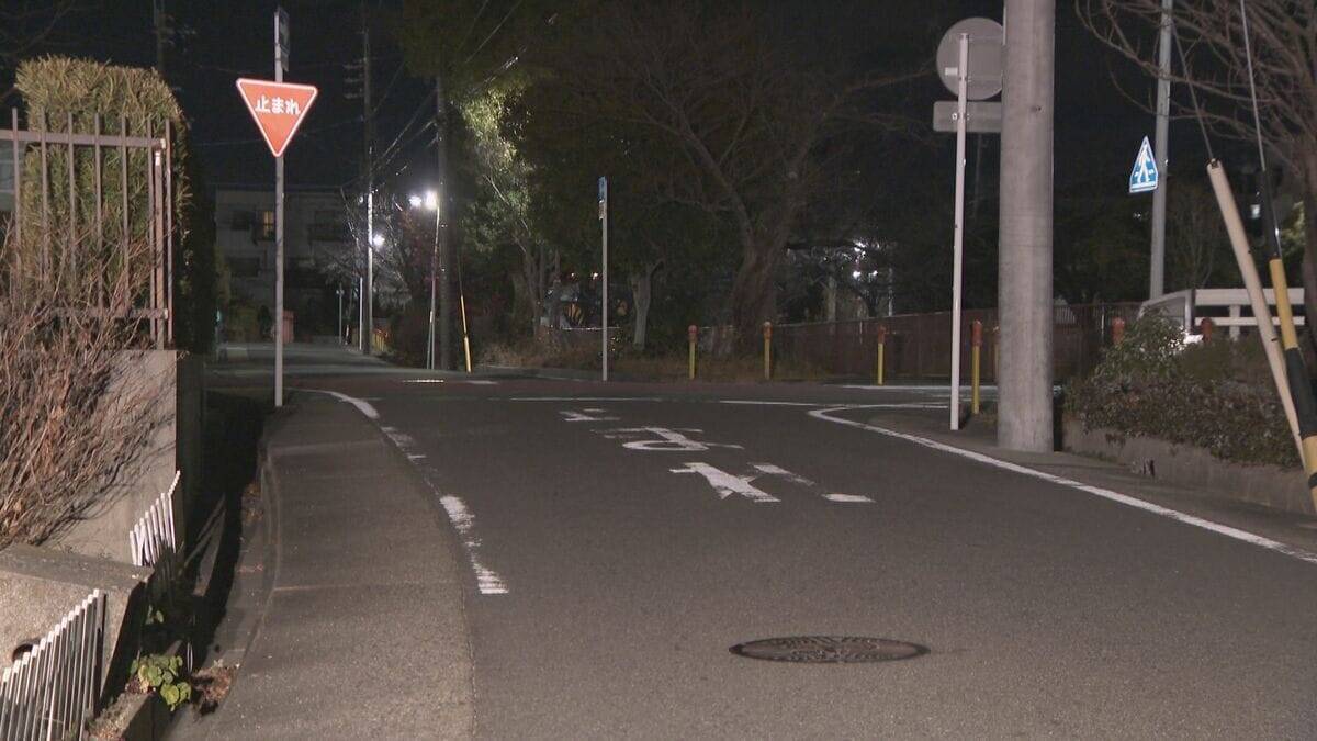 14歳の中学生が運転する原付バイクが交差点で軽乗用車と衝突　中学生が意識不明の重体