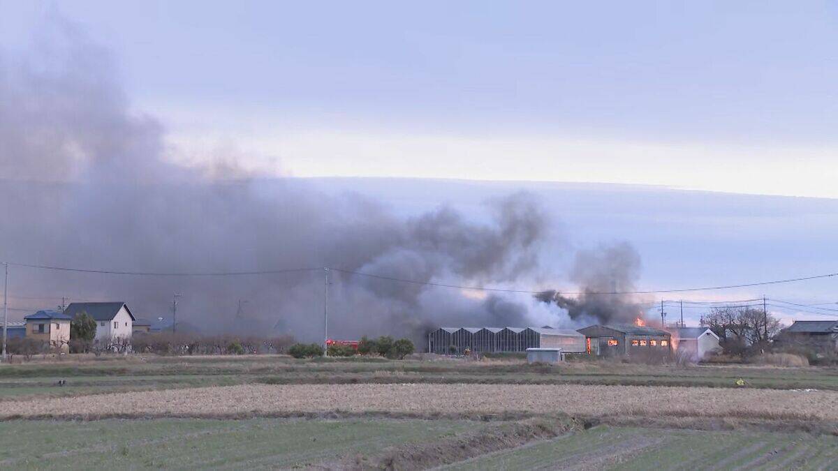 【速報】｢火と黒煙が見える｣ 愛知･みよし市で火事 延焼中 燃えているのは倉庫か けが人の有無など確認中