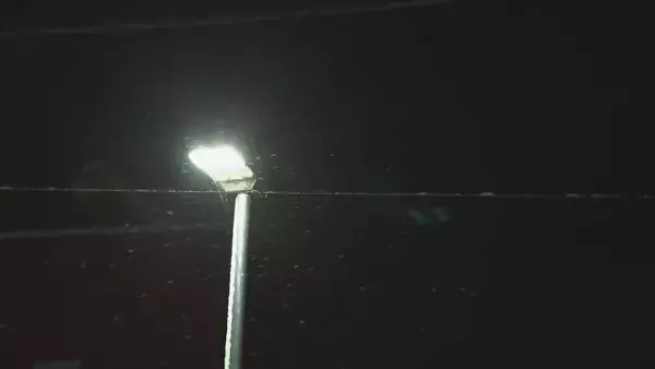 「東海地方の各地で雪 三重･いなべ市で積雪15センチ 新幹線遅延や高速道路の予防的通行止めも 名古屋は積雪なしも｢凍える寒さ｣に」の画像