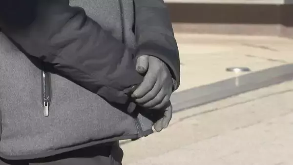 「東海地方の各地で雪 三重･いなべ市で積雪15センチ 新幹線遅延や高速道路の予防的通行止めも 名古屋は積雪なしも｢凍える寒さ｣に」の画像