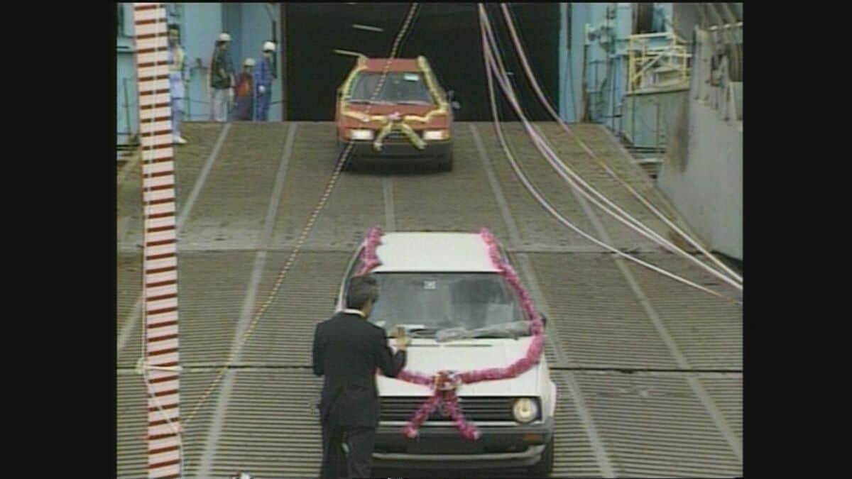 自動車輸入台数33年連続日本一の愛知･三河港 アメリカの電気自動車｢テスラ｣本格輸入始まる ｢ここから西日本をカバーしていく｣