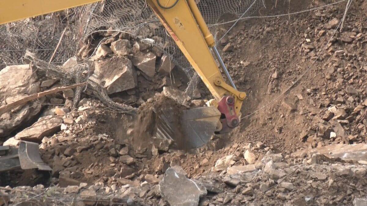岐阜･高山市の国道158号で発生した土砂崩れ いまだ復旧めど立たず通行止め続く 県が同じ構造の｢のり面｣点検へ