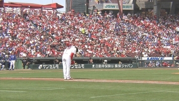 中日･髙橋宏斗が清々しい拍手 初完封の広島･栗林とベンチ前で交わした言葉 試合後、名城大の元後輩に届いた“1通のLINE”
