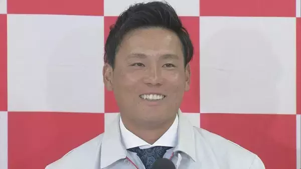 「中日･髙橋宏斗が清々しい拍手 初完封の広島･栗林とベンチ前で交わした言葉 試合後、名城大の元後輩に届いた“1通のLINE”」の画像