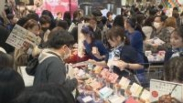 日本最大級のチョコレートの祭典「アムール・デュ・ショコラ」 最終日の14日も朝から賑わう ジェイアール名古屋タカシマヤ