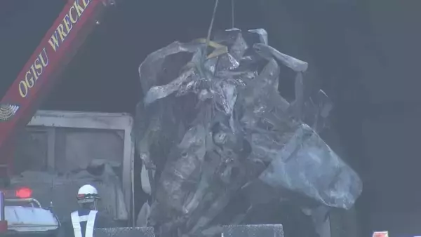 「新名神の6人死亡事故 身元判明 静岡･袋井市の5人と埼玉･草加市の1人  三重県警発表」の画像