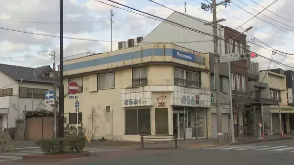 充電中の電動自転車のバッテリーから出火か　煙を吸って住民の90歳男性搬送　名古屋・南区の店舗兼住宅
