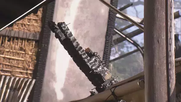 「三重･鳥羽市で木造2階建ての住宅が全焼 女性の遺体見つかる 1人暮らしの82歳女性と連絡取れず 隣の住宅も全焼するなど計4棟焼ける」の画像