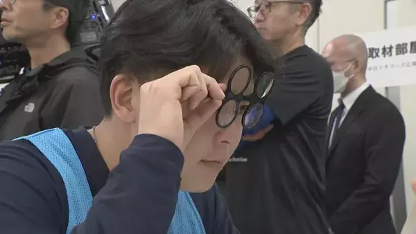 春季キャンプを前に ドラゴンズ新入団選手9人が視覚機能の検査 動体視力や遠近感など10項目を測定