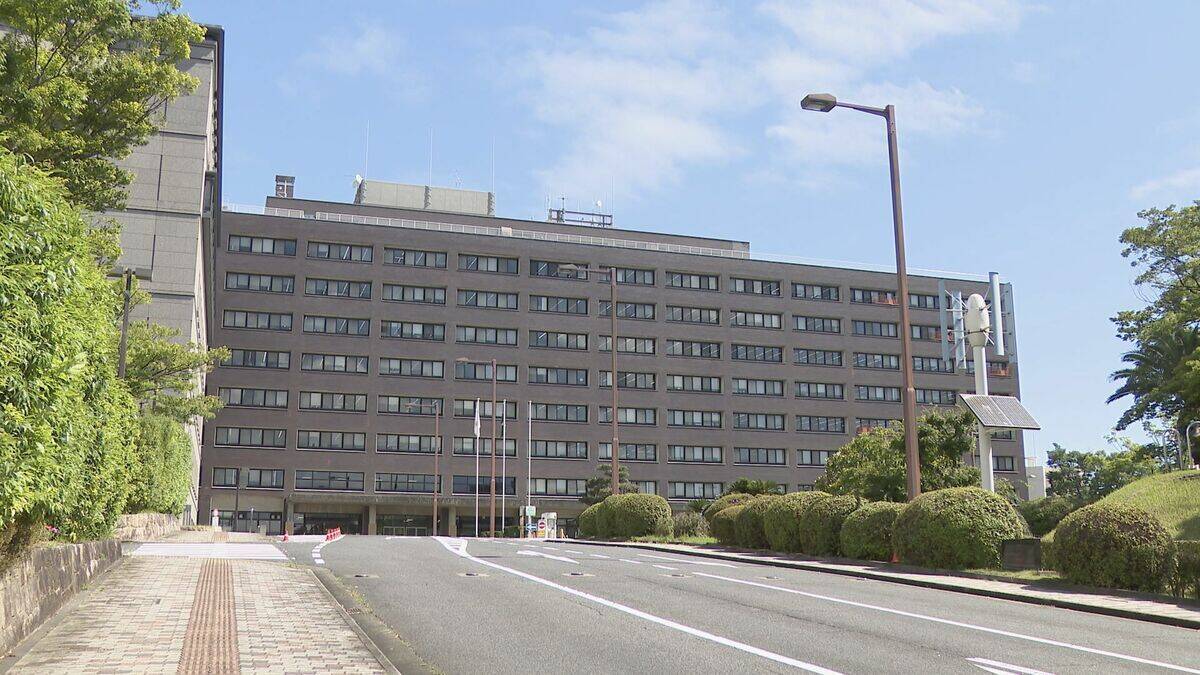 外国籍職員の採用めぐる三重県のアンケート 県は｢差別には当たらない｣と示す方針 諮問機関は｢差別にあたる｣と認定
