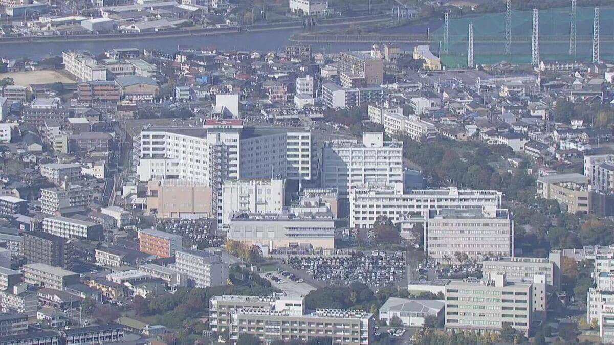 海も川も近い…三重大学で南海トラフ巨大地震を想定し津波避難訓練 ｢実際の津波が来た時を想像しながら避難訓練するのが大事｣ ドローンで液状化など被害情報の収集も