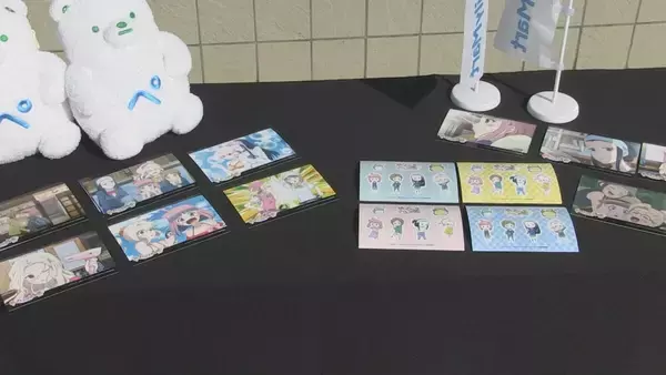 岐阜･多治見市が舞台のアニメ｢やくならマグカップも｣ の新グッズ ファミマプリントで購入可能 売り上げの一部は制作者に還元