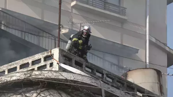 「温泉街でホテルの従業員寮が焼け… 3人救助 40代男性を病院に搬送 愛知･蒲郡市の西浦温泉街」の画像